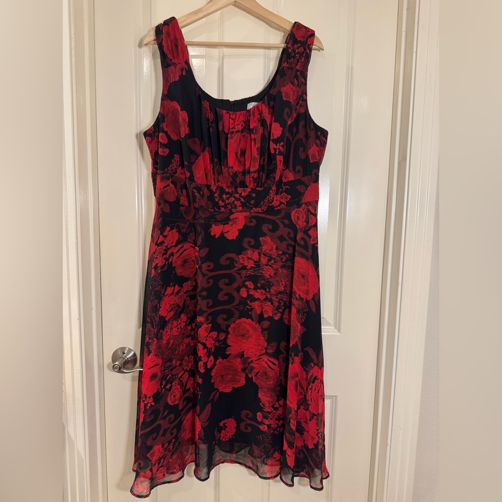 dressbarn Red and Black Floral midi Dress Size 18